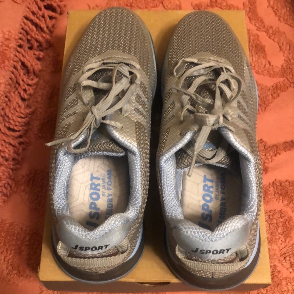 Slightly used J sports sneakers only worn once  woman’s size 10 with memory foam